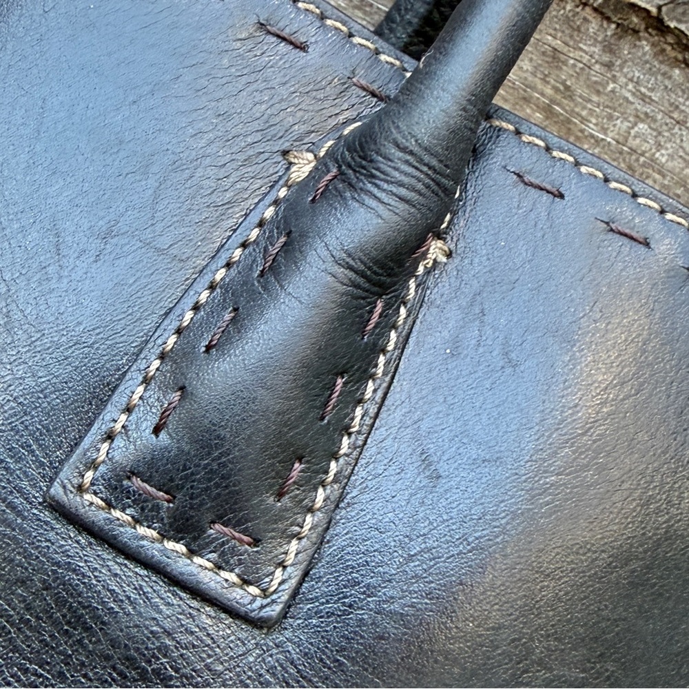 Fossil Black Leather Shoulder Bag with Key Charm - Picture 9 of 11